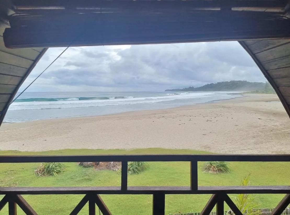 Momos Surf Shack Hotel Salul Exterior photo