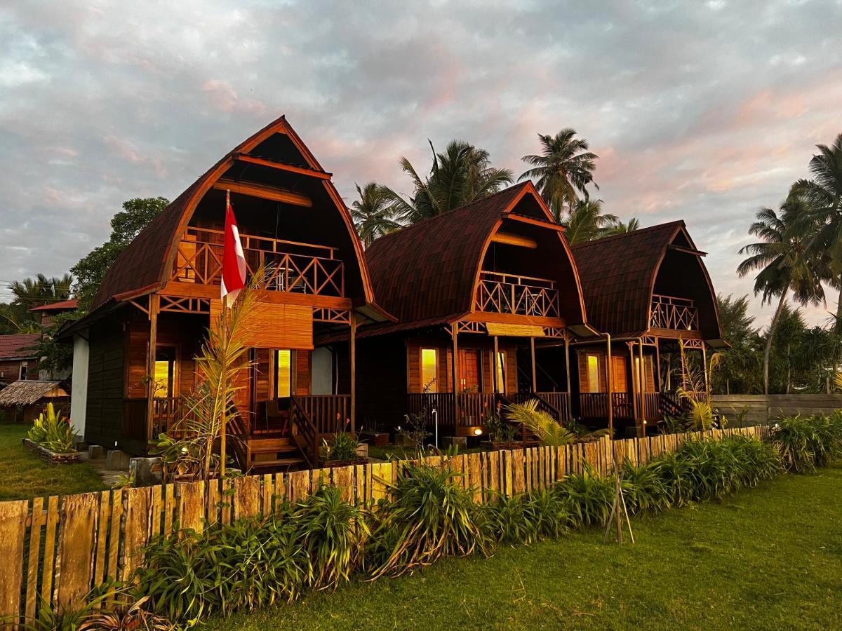Momos Surf Shack Hotel Salul Exterior photo